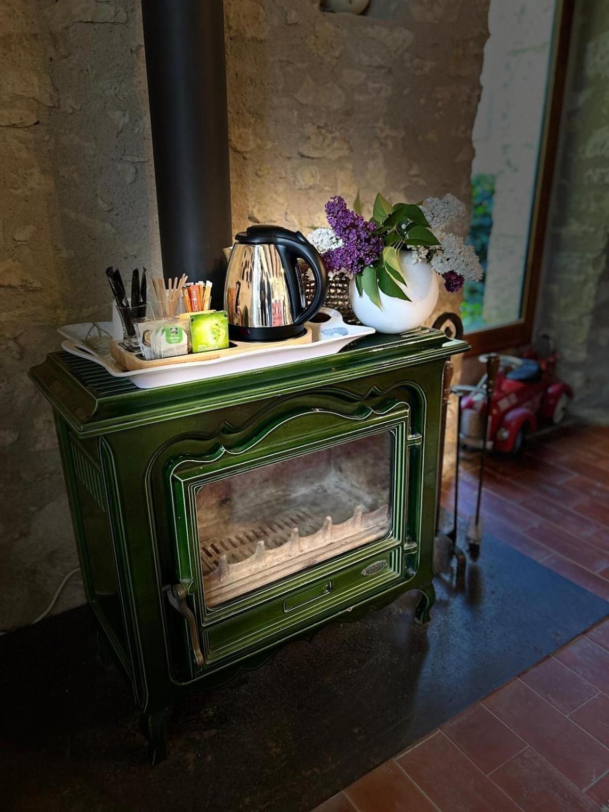 Le Clos Pastel Chambres D'Hotes & Gite Virac Екстериор снимка
